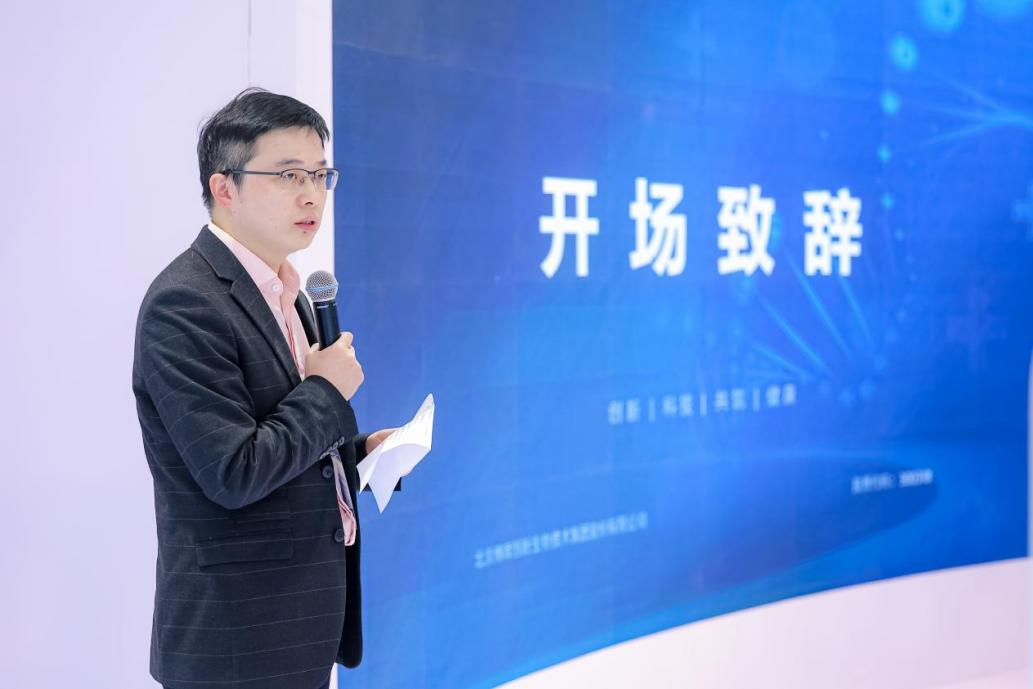 ee262946bd724f1e8464eb1f057503fc